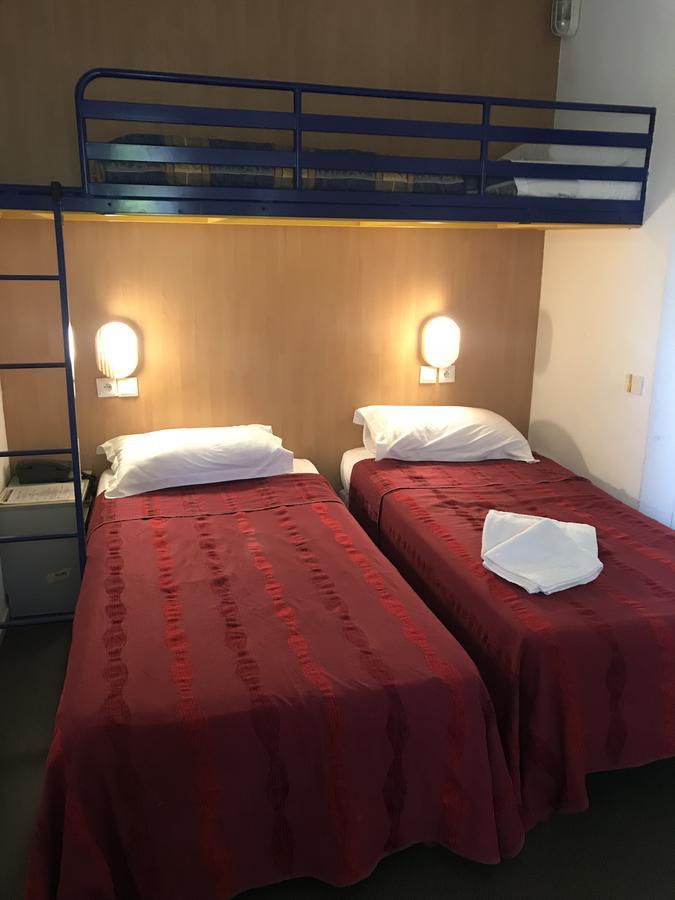 Hotel Noctuel Blois Sud サン・ジェルヴェ・ラ・フォレ エクステリア 写真